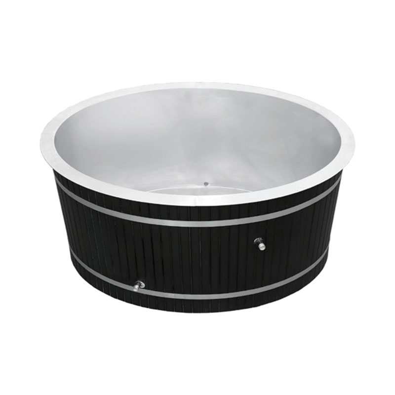 Puidust külm sukeldumisvann